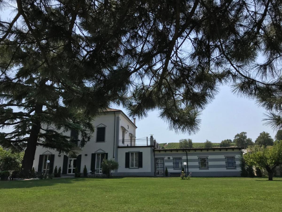 B&B Villa Prestigio Novi Ligure Kültér fotó